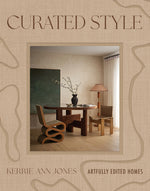 Book cover for Curated Style: Artfully Edited Homes