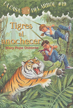 Book cover for Tigres al Anochecer = Tigers at Twilight