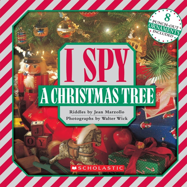 Book cover for I Spy a Christmas Tree [With 8 Punch-Out Ornaments]